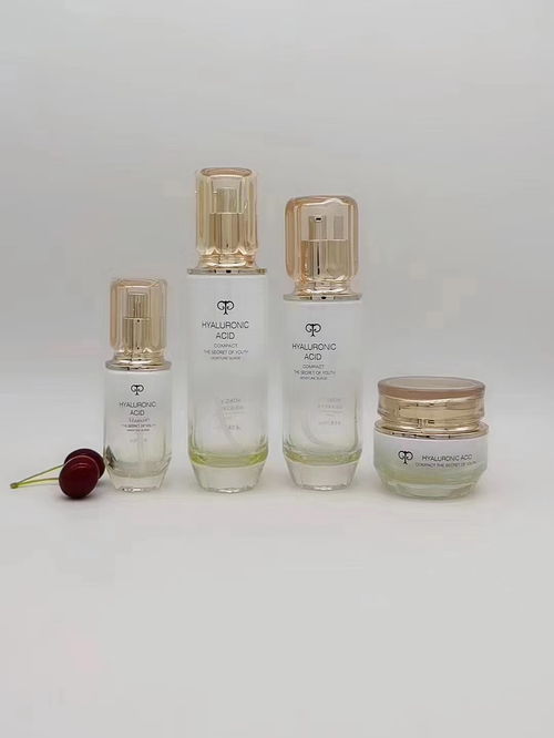 化妝品液體玻璃瓶廠家 品質(zhì)與創(chuàng)新的完美融合